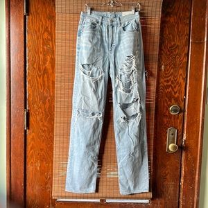 NWT American Eagle Baggy Mom Jeans